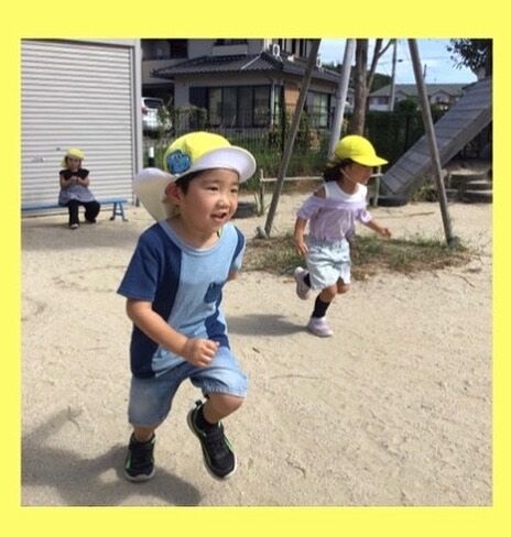 Star Class🌟（4歳児）

Mini Olympicsに向けてかけっこを楽しんでいます🏃💨

They are enjoying running for the Mini Olympics.🏃💨

#フルムーンインターナショナルこども園おおの
#4歳児
#かけっこ
#外遊び